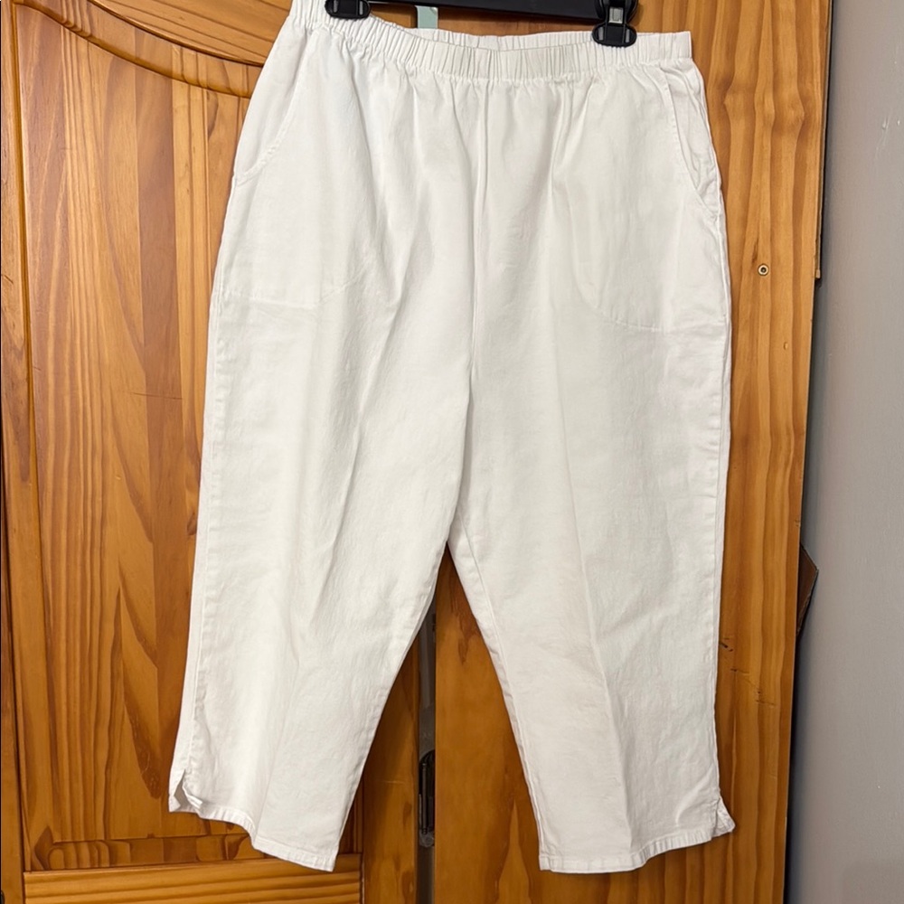 DENIM & CO PULL-ON CAPRI WOMENS XL WHITE 2-POCKET 96%-COTTON 4%-STRETCH BEACH
